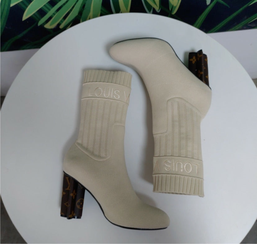New LV woman Boots